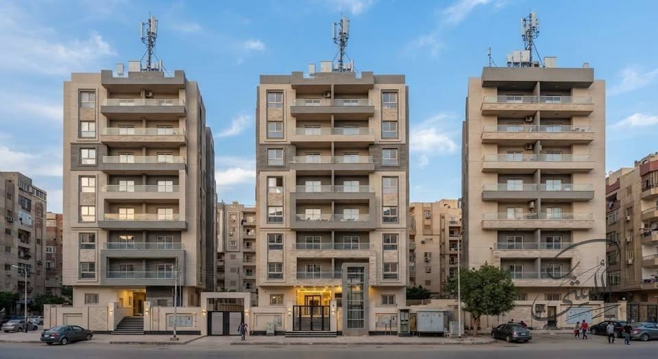 عمارة 8 أدوار دوبلكس للبيع -بجوار مصنع القاضي